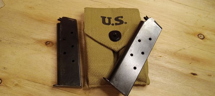 Retro 1911 Mag Pouch With 2 Magazines product image (1)