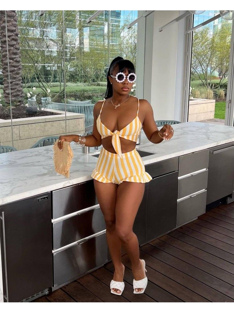 Striped 2 piece product image (4)