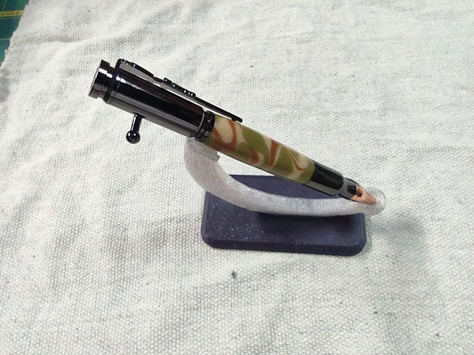 Hand-Turned Bolt Action Pen – Desert Camo & Gun Metal Finish - RBBLTCAMO1 product image (1)