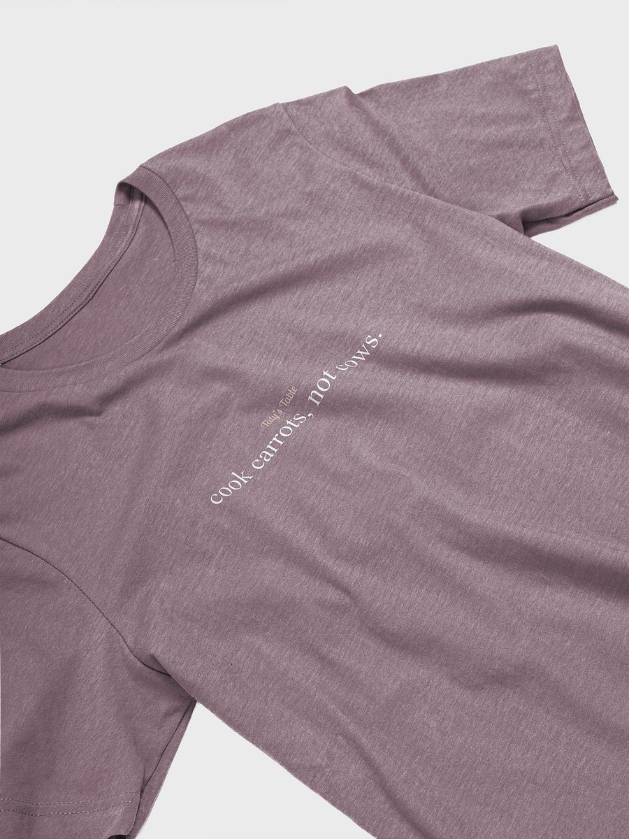 Carrots Not Cows Minimalist Tee product image (44)