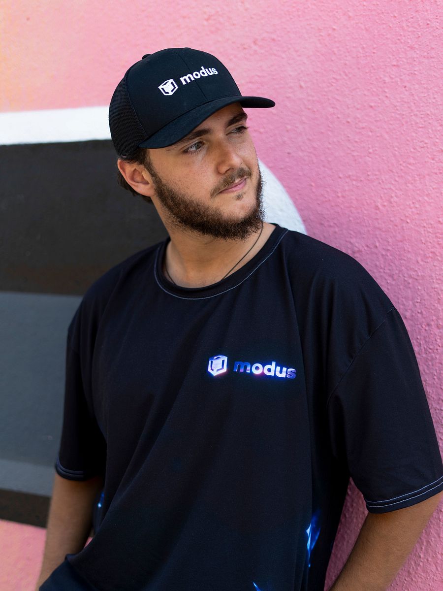 cap// snapback (black) product image (5)