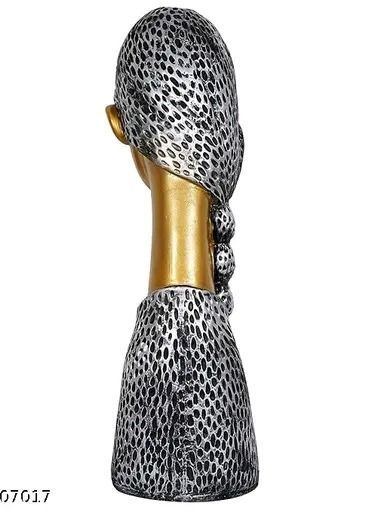 Welcome lady statue product image (2)