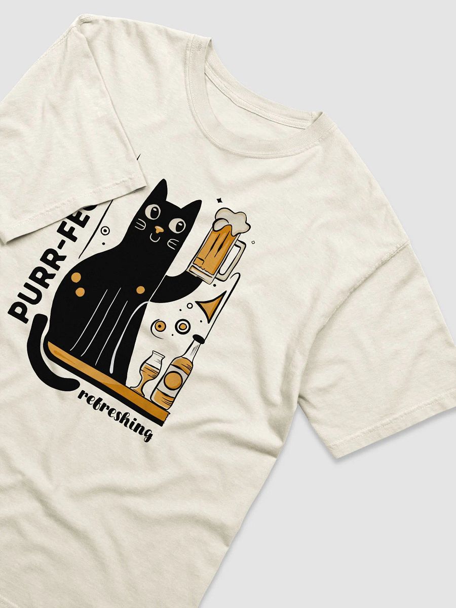 Purr-fectly Refreshing - Cat Holding a Beer T-Shirt product image (15)