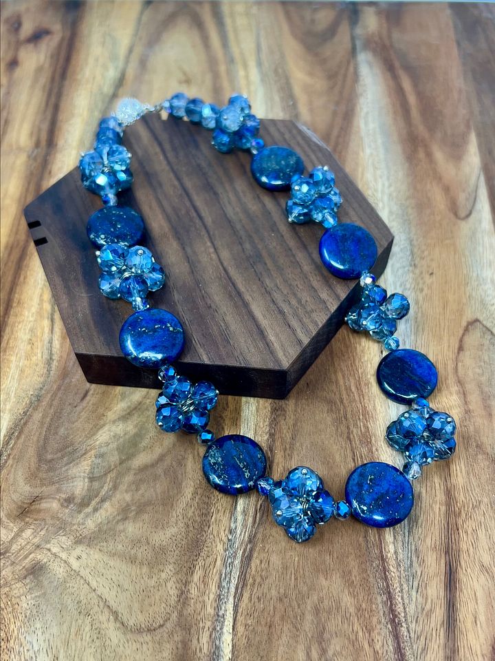 Handmade Crystal Cluster Necklace (Blue) product image (1)