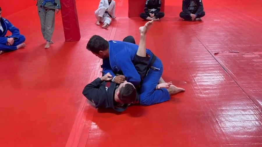 My Favorite High Percentage-Low Risk Closed Guard Attacks (8 Vids!) product image (2)