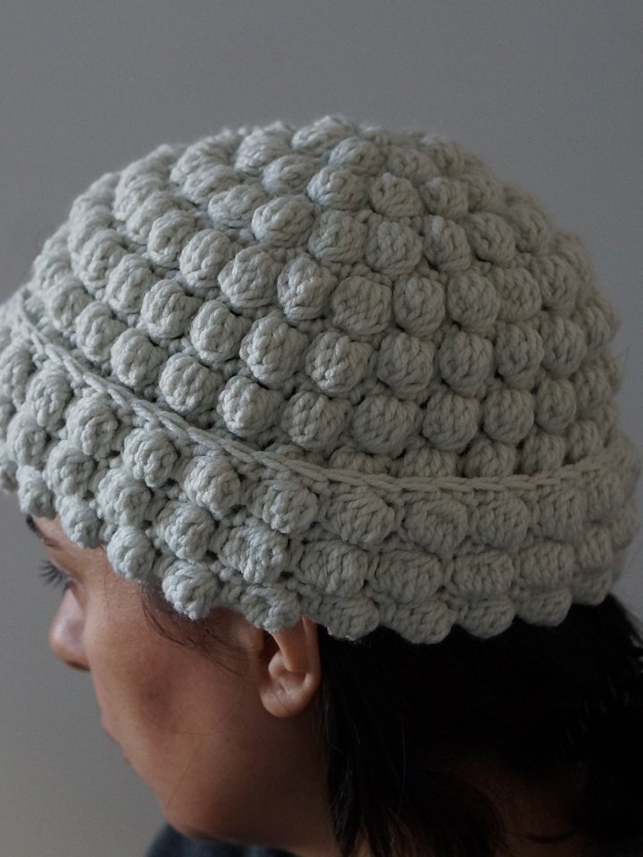 Bobble stitch fisherman beanie pdf pattern product image (1)