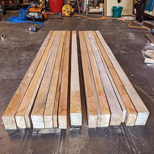 Bench top layout. Thoughts? Still unsure if I should do a split top or a full top #roubo inspired. Will end up around 620-650...