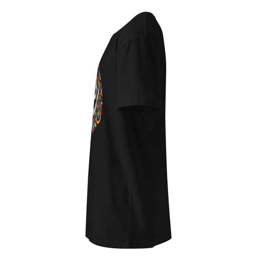 Men's Black Short-Sleeved T-Shirt with Tiger Print and Mandala Design – Bold and Stylish! product image (3)