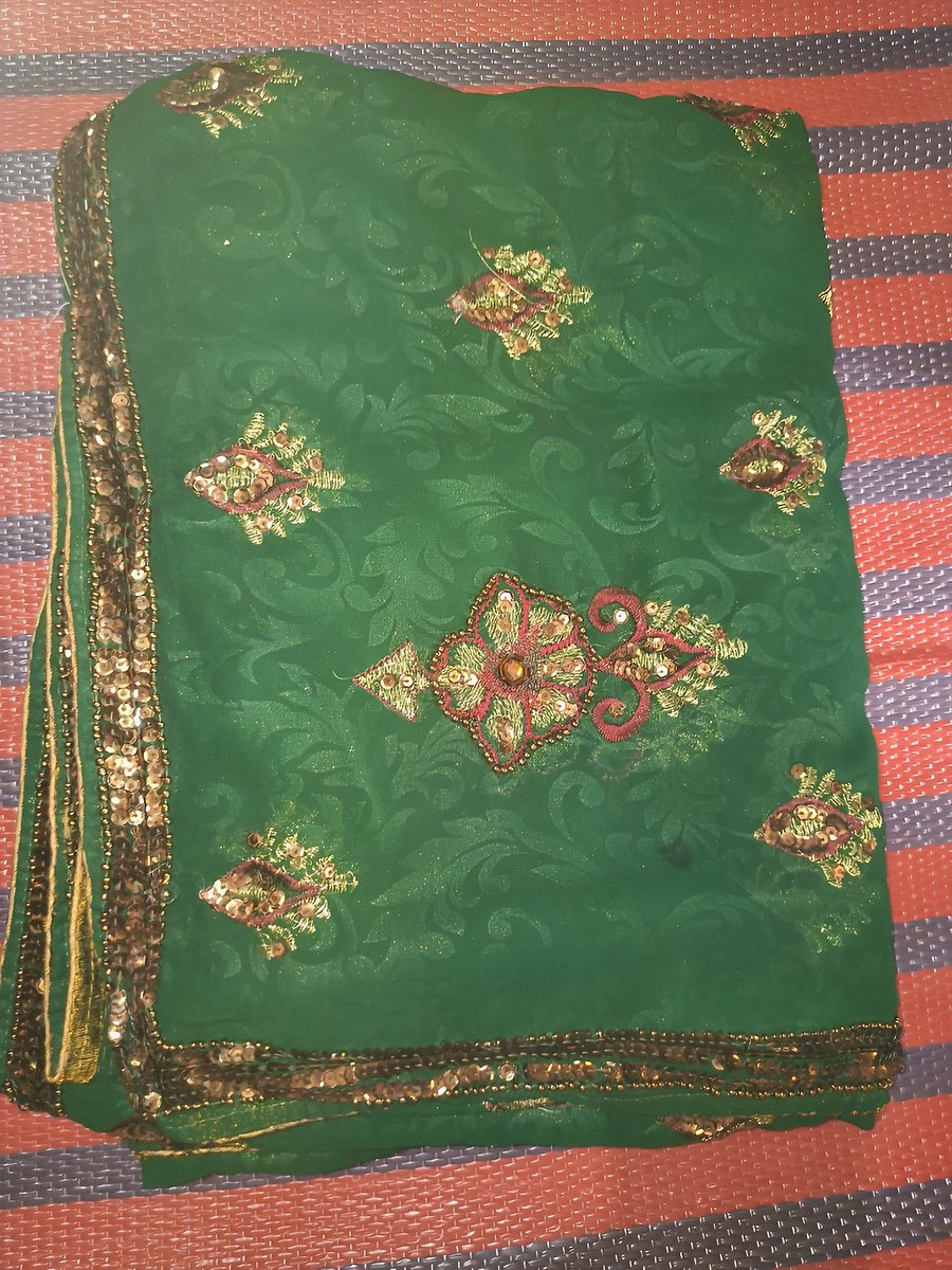 Green Saree product image (1)