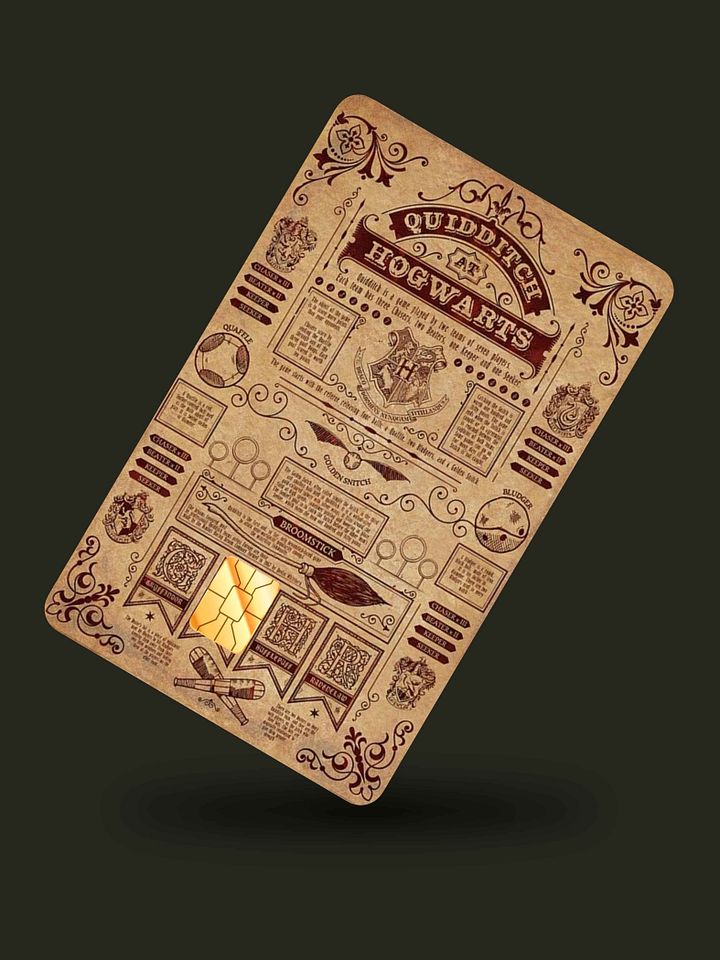 Quidditch at Hogwarts (Holographic) product image (1)