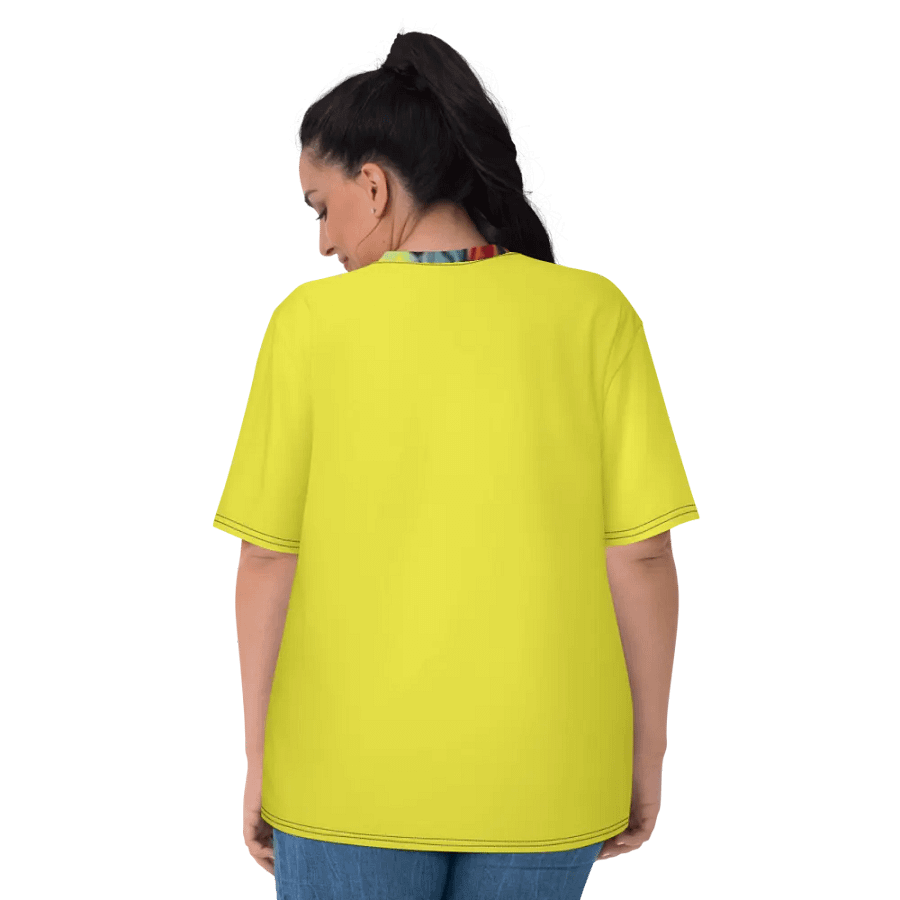 Howling Hotdog T Shirt product image (8)