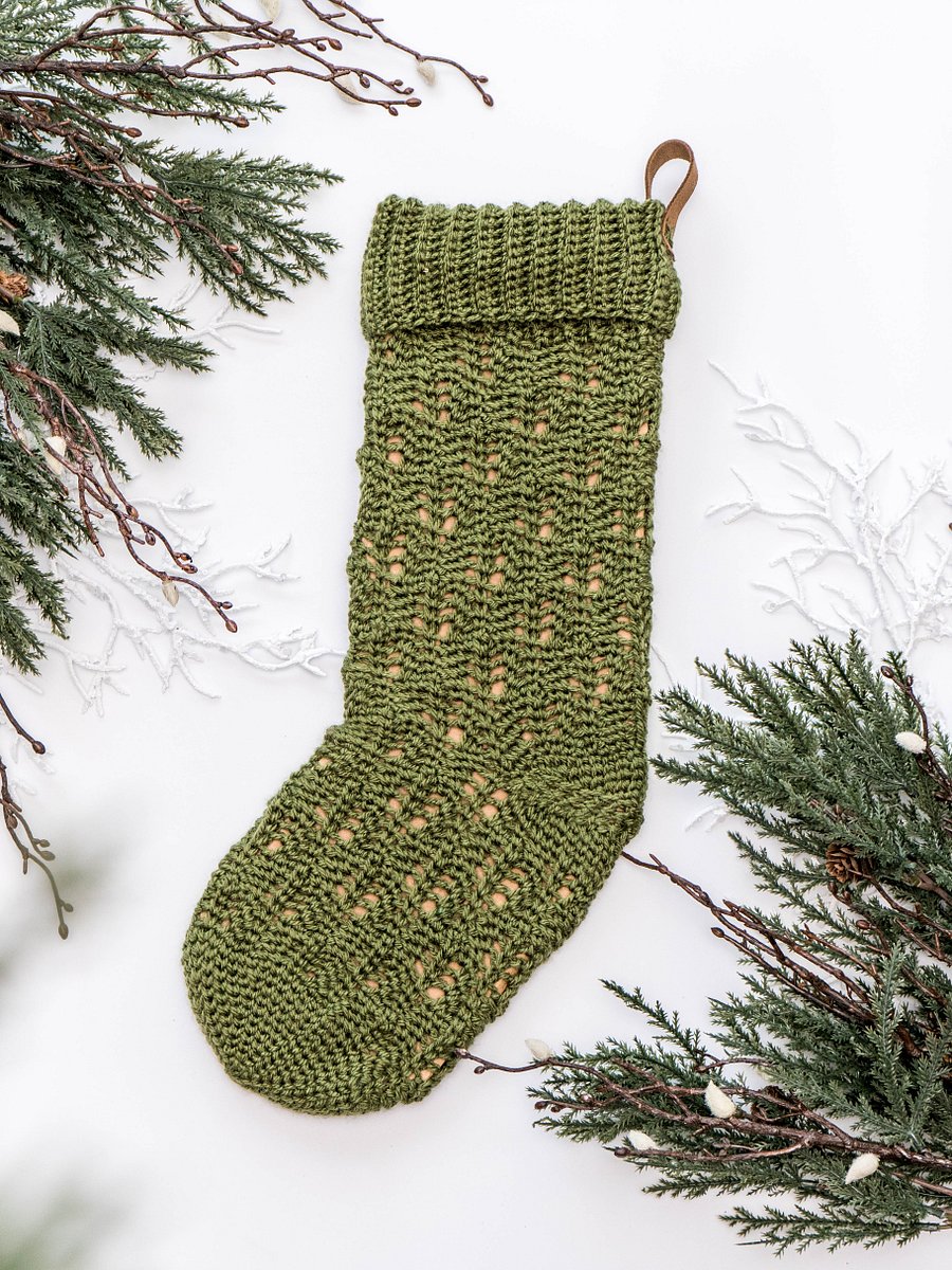 Mistletoe Crochet Stocking Magical Stitches product image (1)