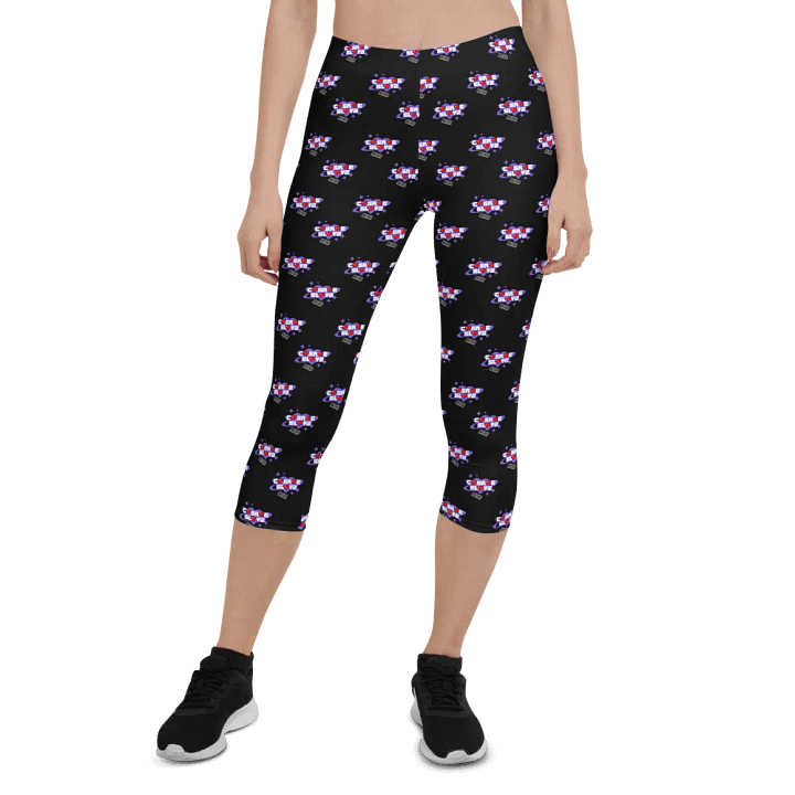 CasRae Logo Capri Leggings (Black) product image (1)