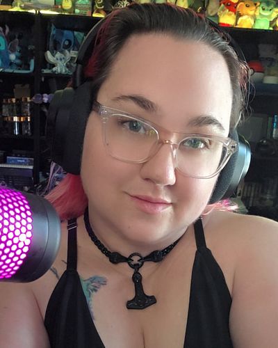 It's the last day of Spring! I hope it isn't a Trap...
I am LIVE!!!
#RogueEnergyAffiliate #BlerpSoundAlerts #FemaleStreamer #...