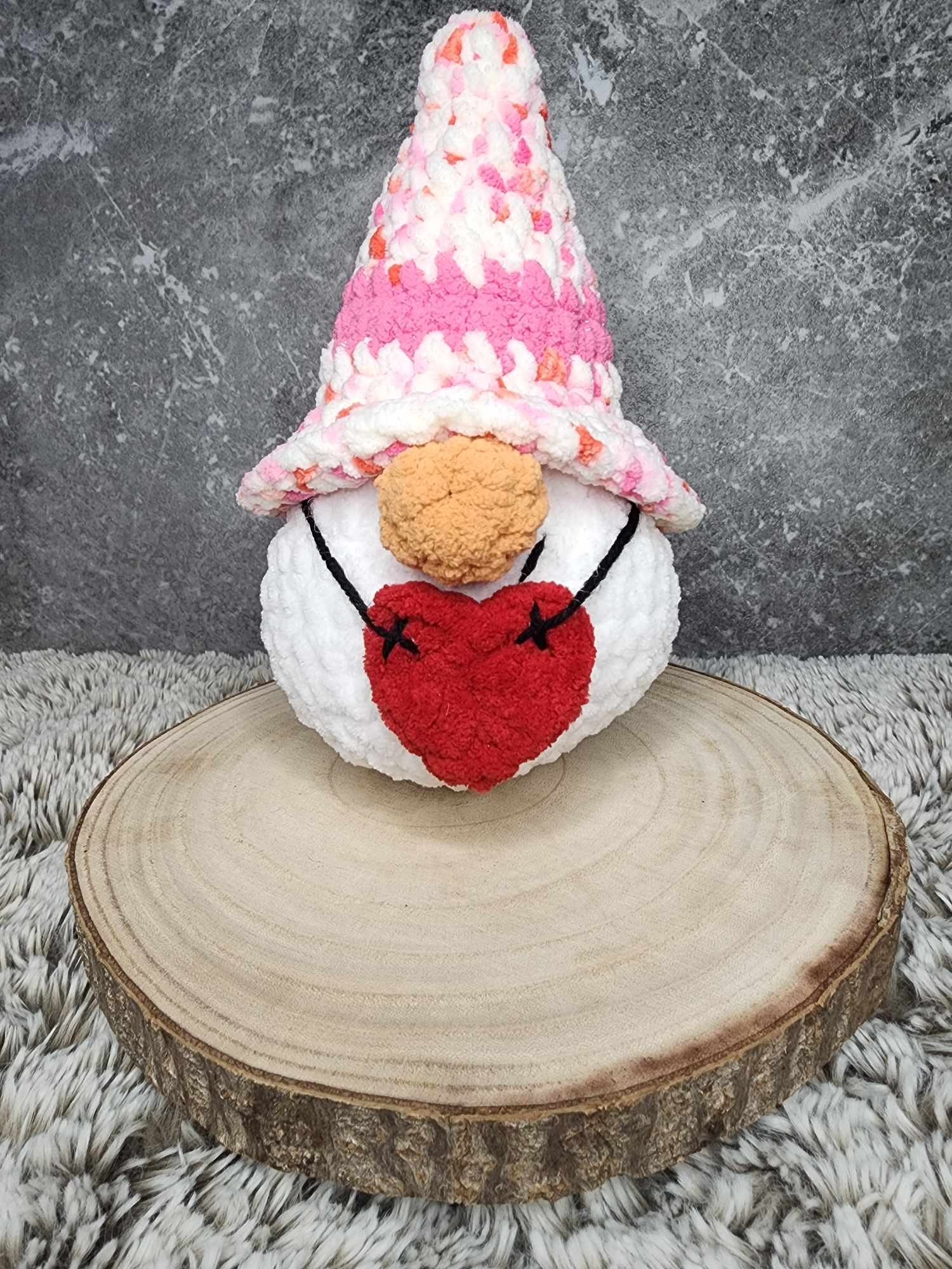 Valentine Gnome product image (1)