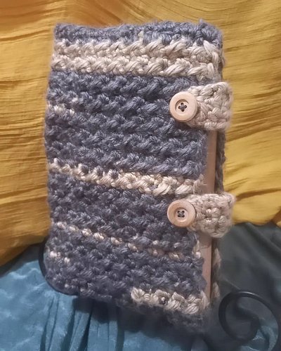 Ctochet Bulky Book Cover
