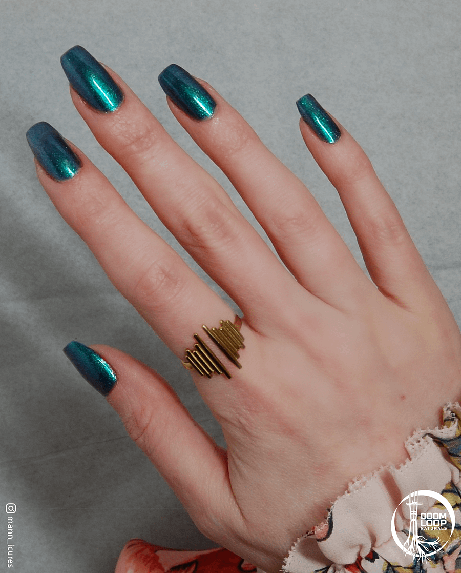 TEMPUS SERPENTIS - Shifty Blue-Green Nail Polish product image (4)