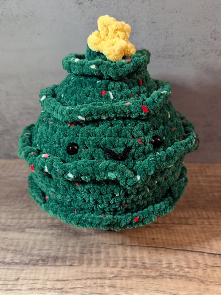 Christmas Tree Stuffie product image (1)