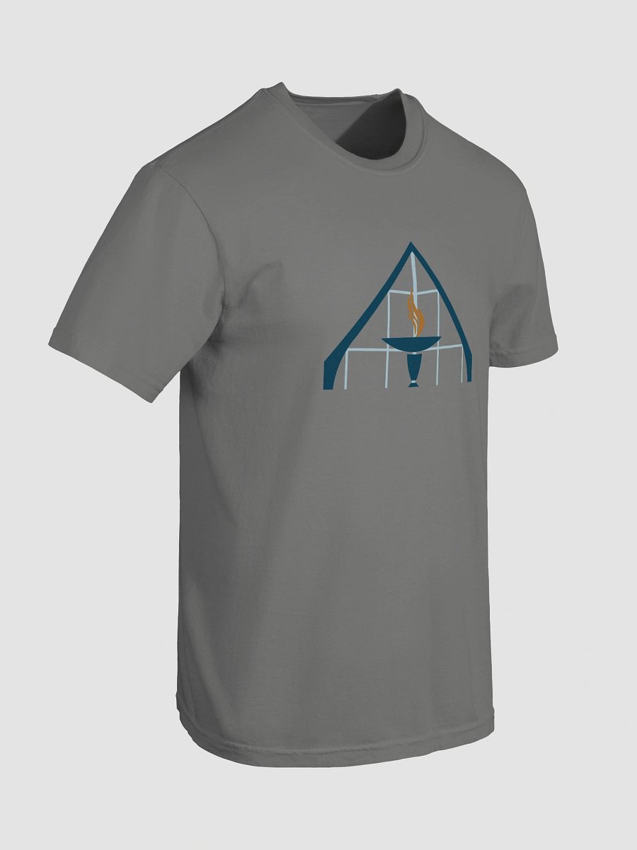 UCH color logo on light color T shirt product image (31)