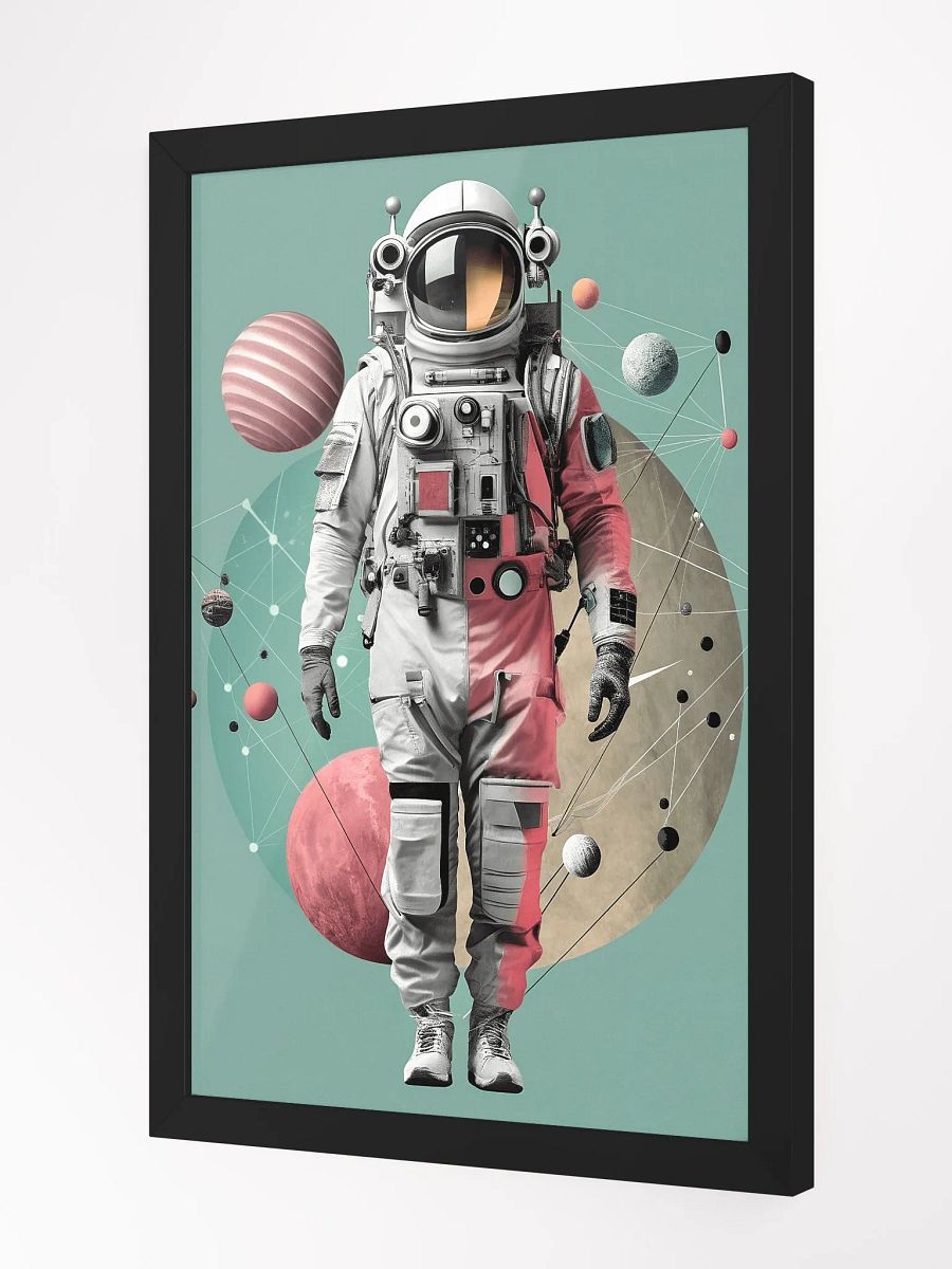 Noname montage 1900 with asronaut product image (2)