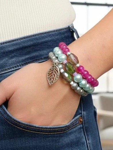 Beaded Glass Pearl Memory Wire Bracelet - Pink, Silver, Seafoam product image (2)