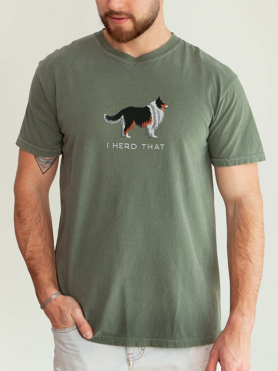 I Herd That T-Shirt(Embroidered) of a Shetland Sheepdog(Tricolor) product image (2)