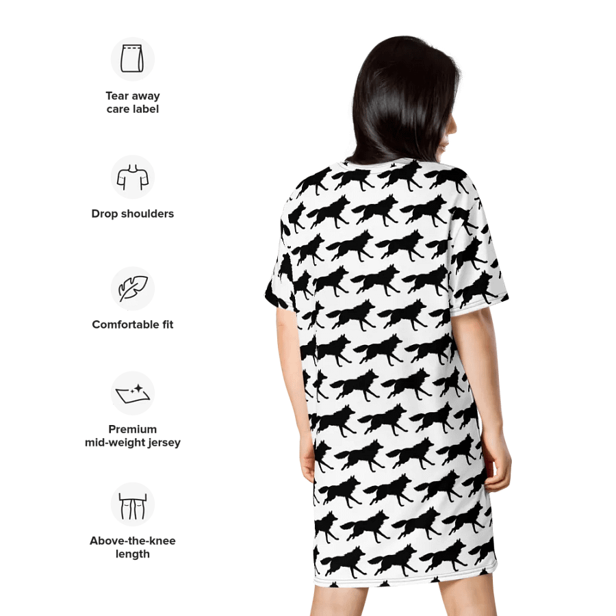 El Lobo All-Over Print T-Shirt Dress product image (10)