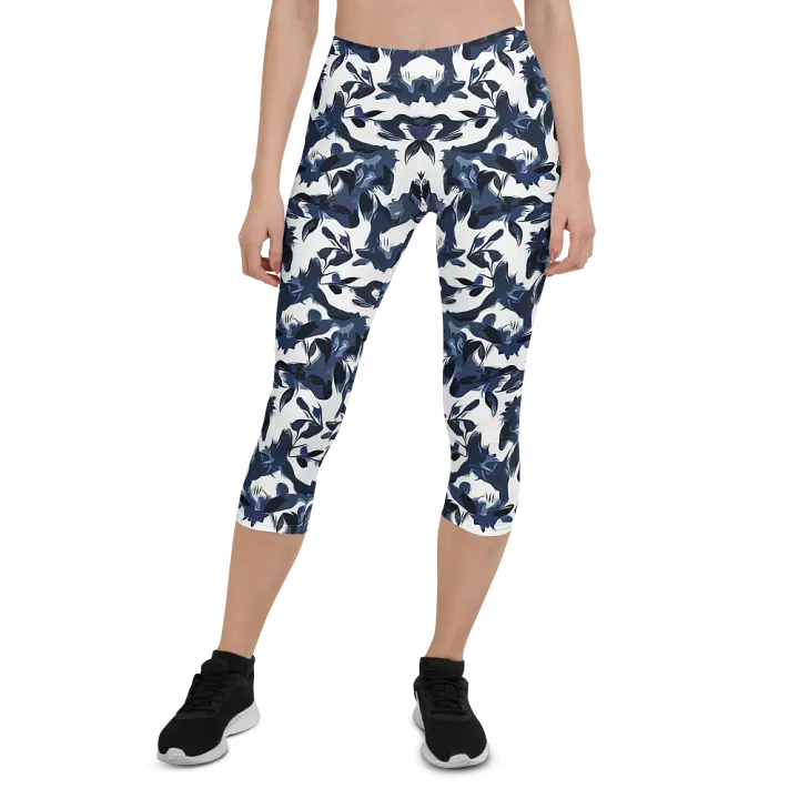 Wild Waves | Capri Leggings product image (1)