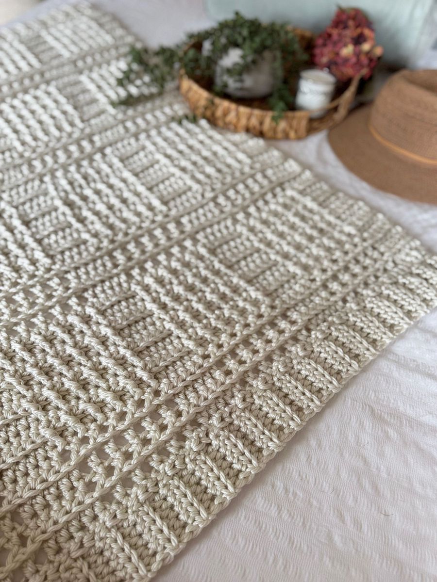 Silver Squares Thick Crochet Blanket Pattern | Quick, Easy Bulky Blanket PDF product image (6)