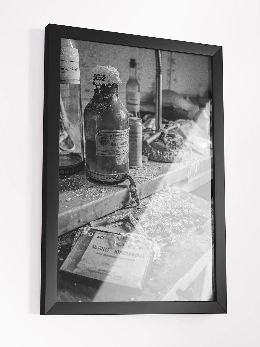 Print Fine Art Photography – Château Silencio – Echoes of Healing product image (6)
