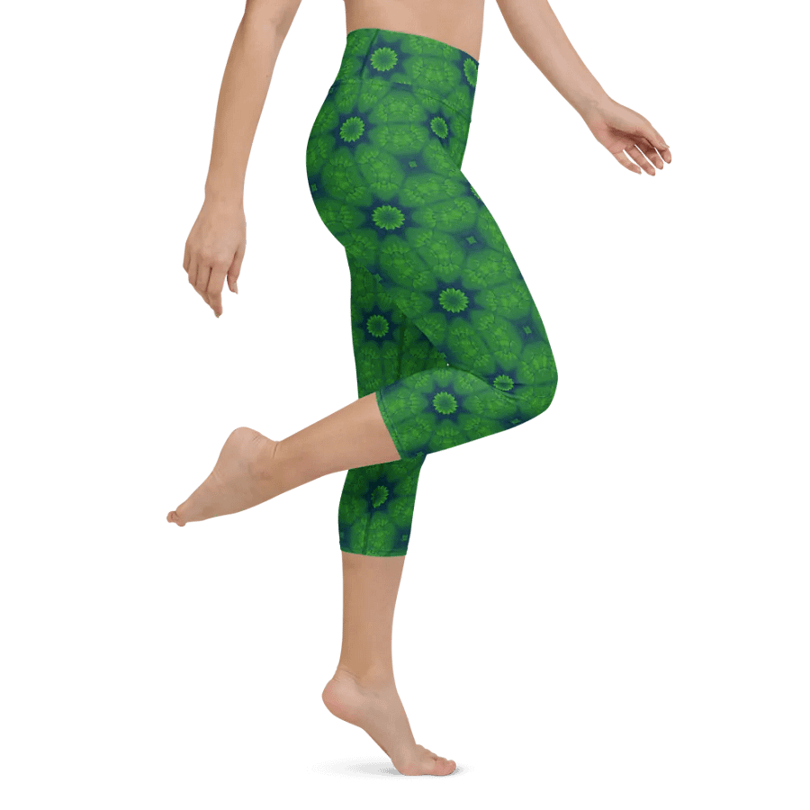 Pixel Perfect Capri Leggings product image (3)