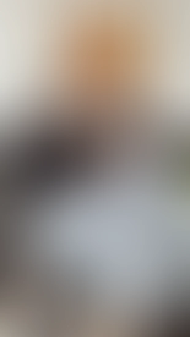 Video thumbnail background