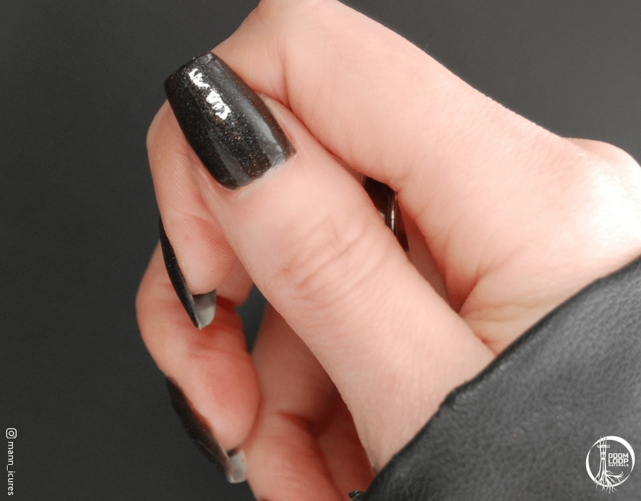 2 AM - Black Holo Sparkle Nail Polish product image (4)