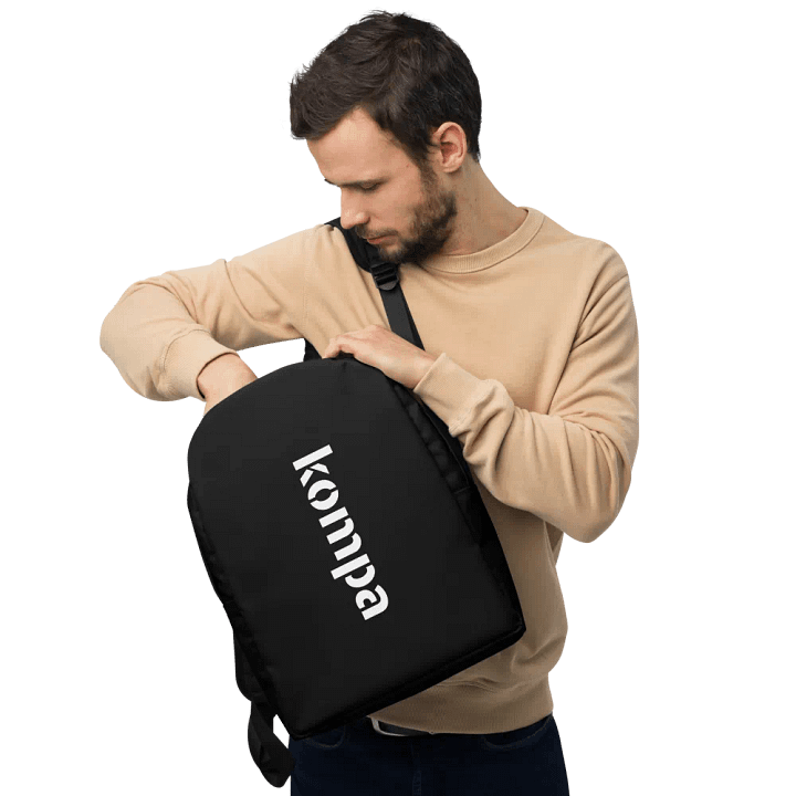 KOMPA CLASSIC BACKPACK - BLACK product image (1)