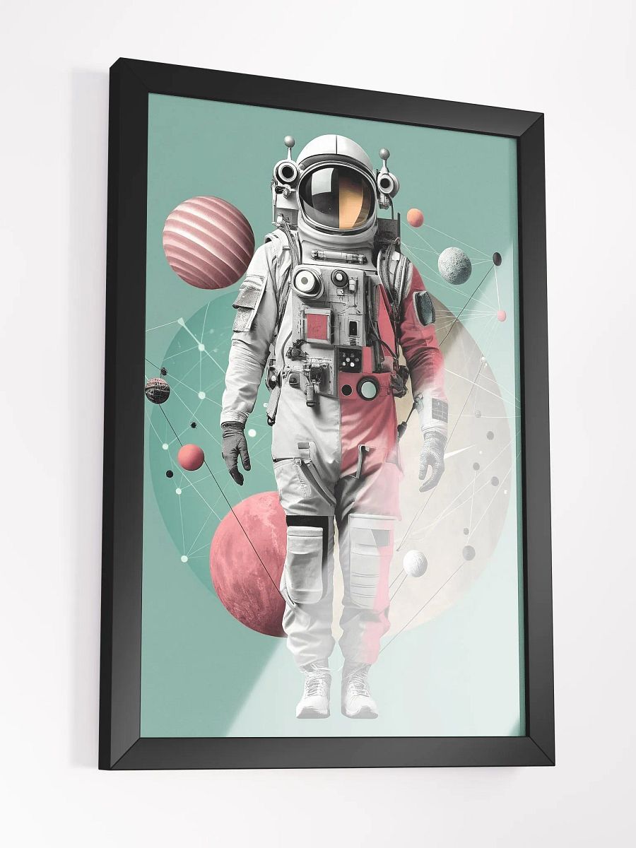 Noname montage 1900 with asronaut product image (3)