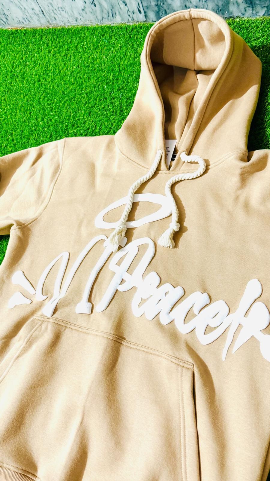 Hoodie product image (9)
