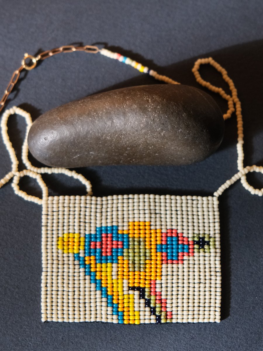 BEAD WEAVE PENDANT product image (1)