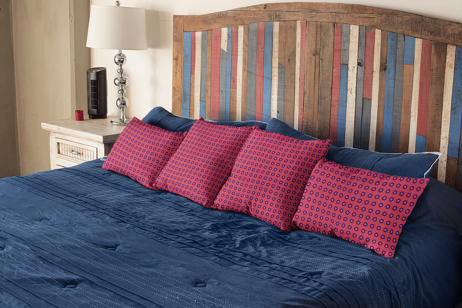 Abstract Red Throw Pillow product image (3)