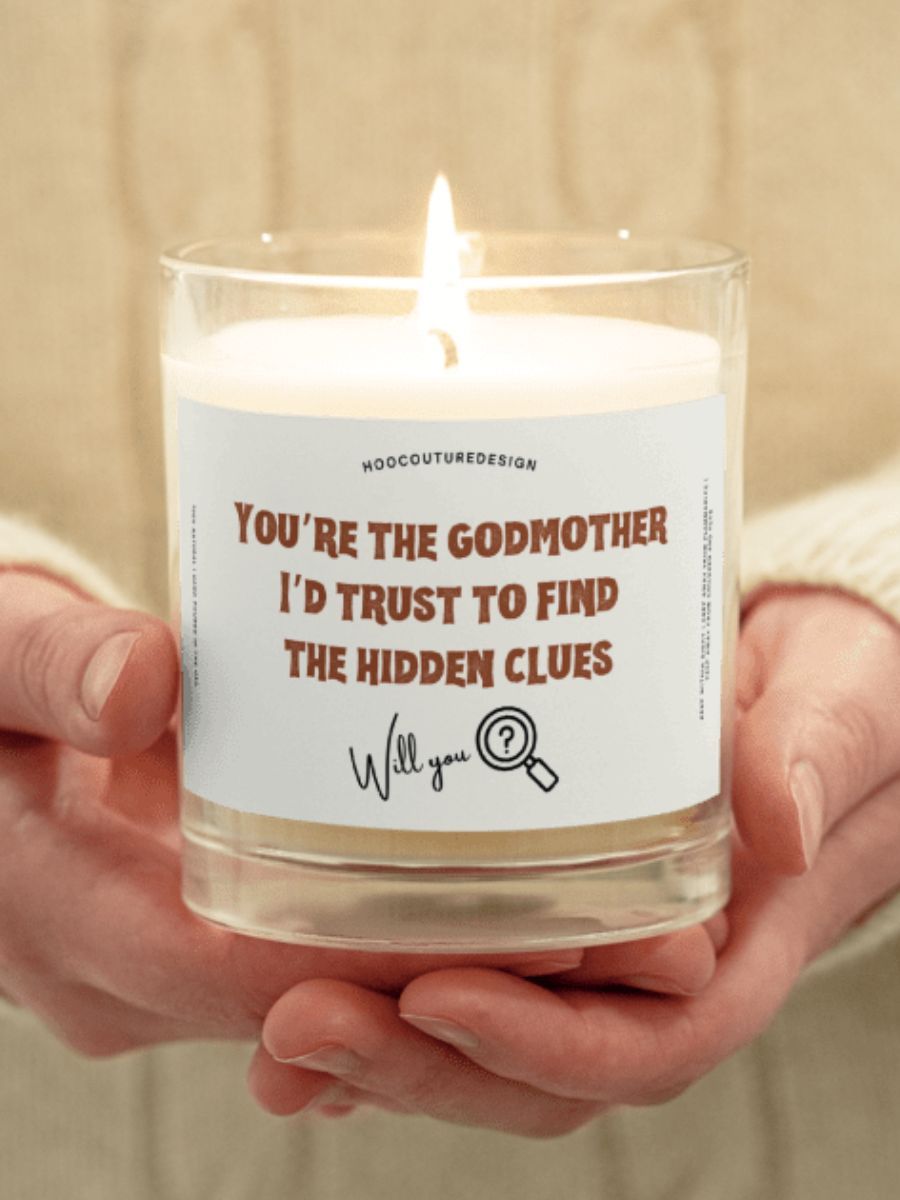 Funny gift for a godmother - Hidden clues - Soy wax vegan candle product image (1)