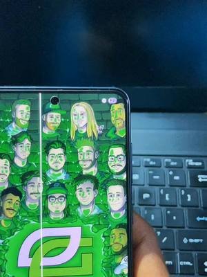 #Samsung or #iPhone