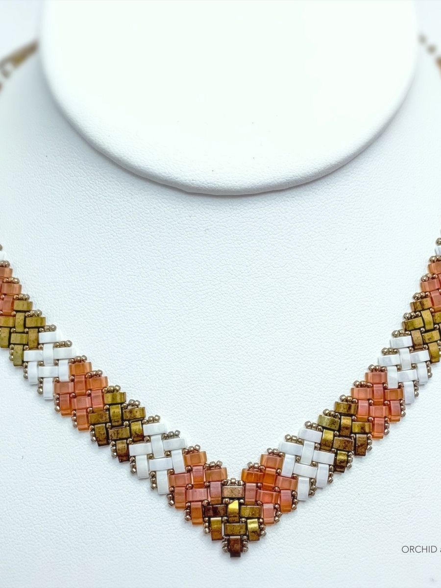 Beading Pattern – Half Tila Herringbone V Necklace product image (5)