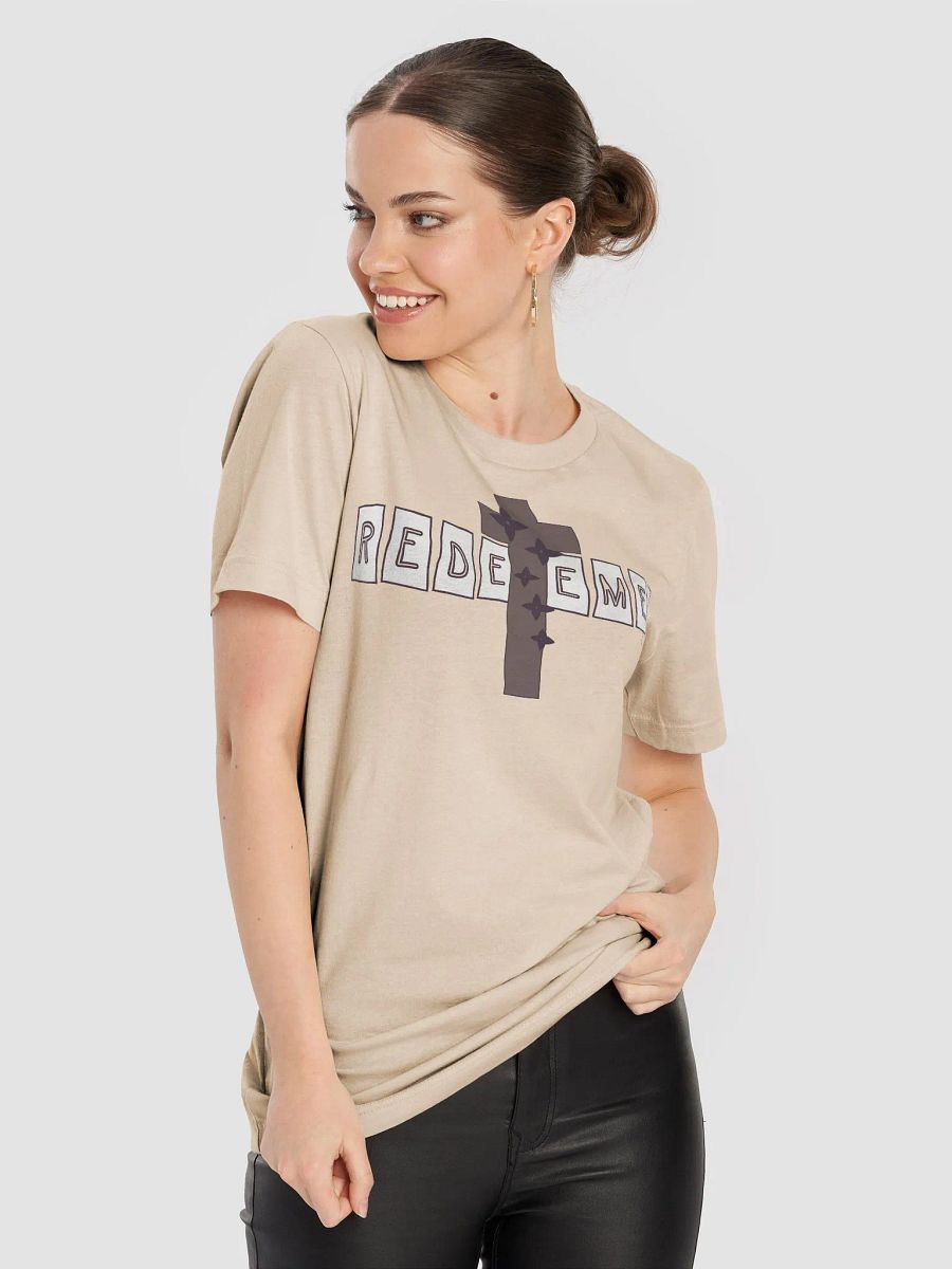 Redeemed Cross of Jesus Tee product image (3)