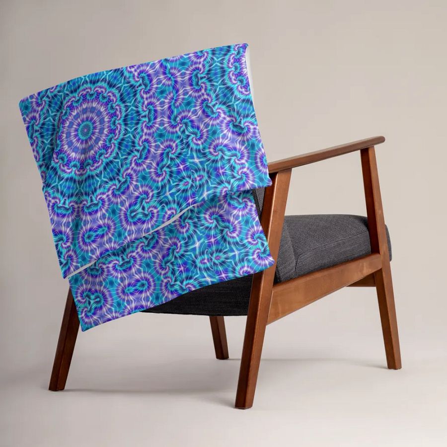 Blue and Purple Tie Die Kaleidoscope Throw Blanket product image (15)