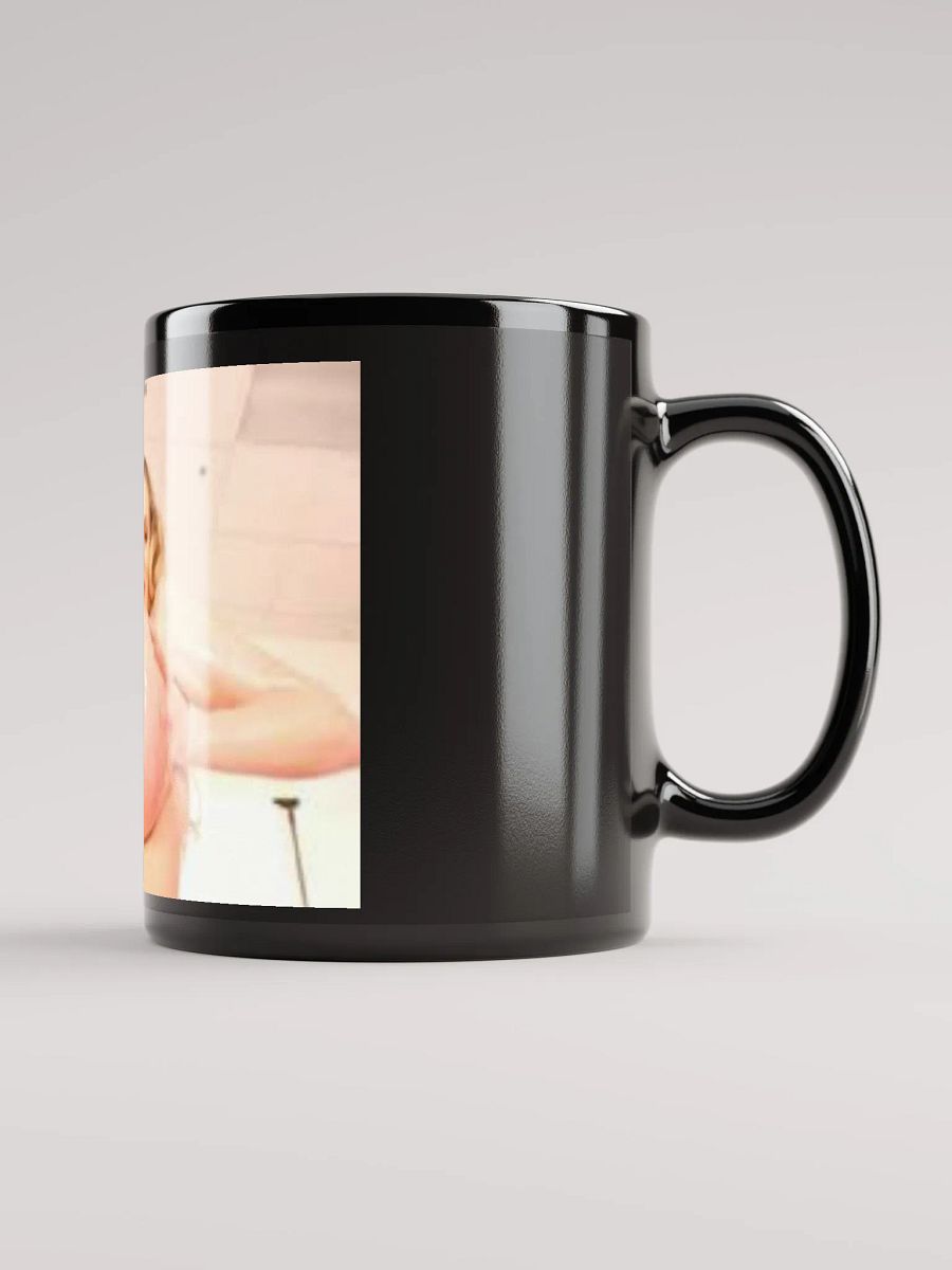HAPPY OILY WOMEN product image (1)