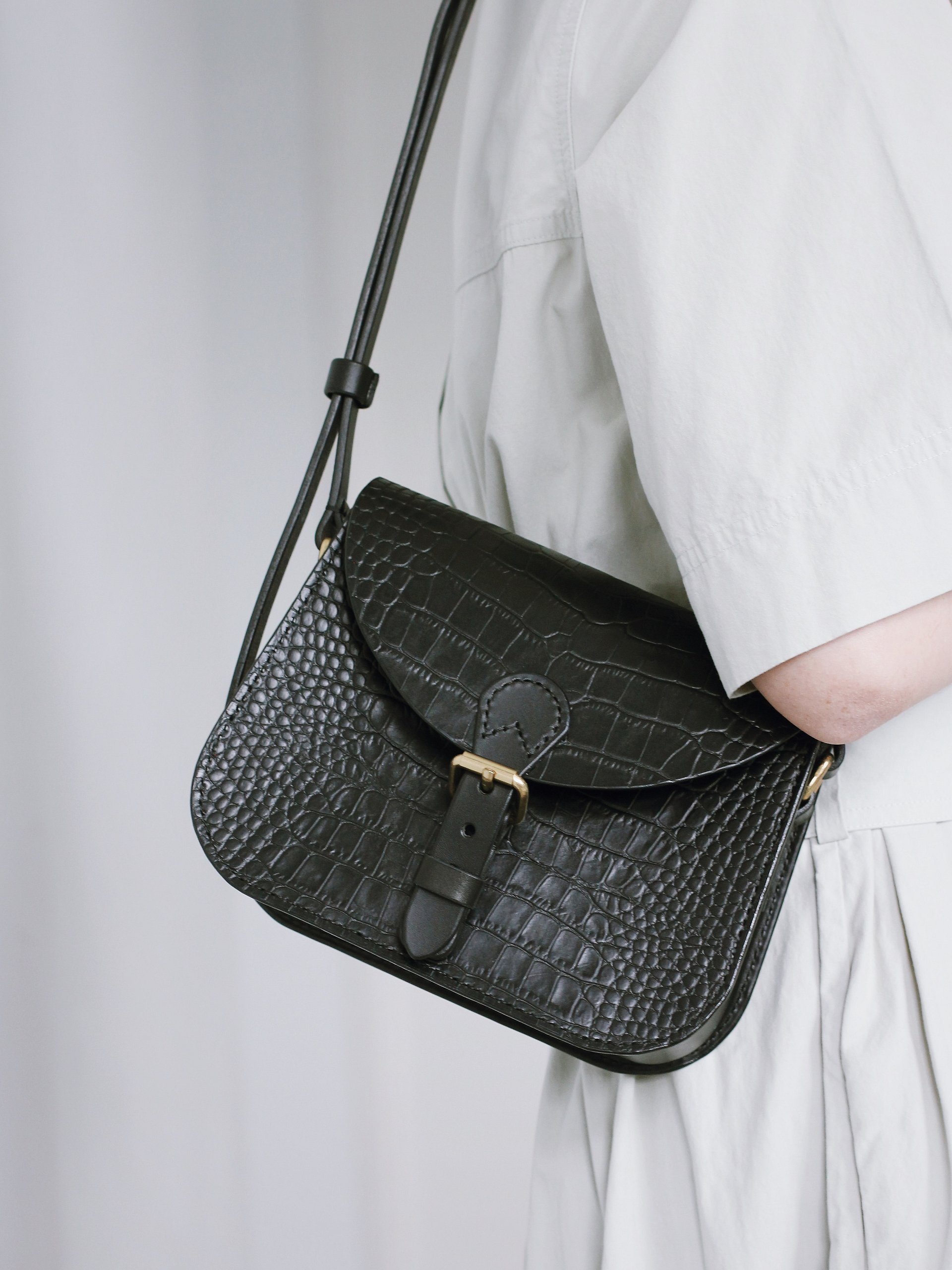 Black Croc Embossed Leather Saddle Bag – Small product image (6)