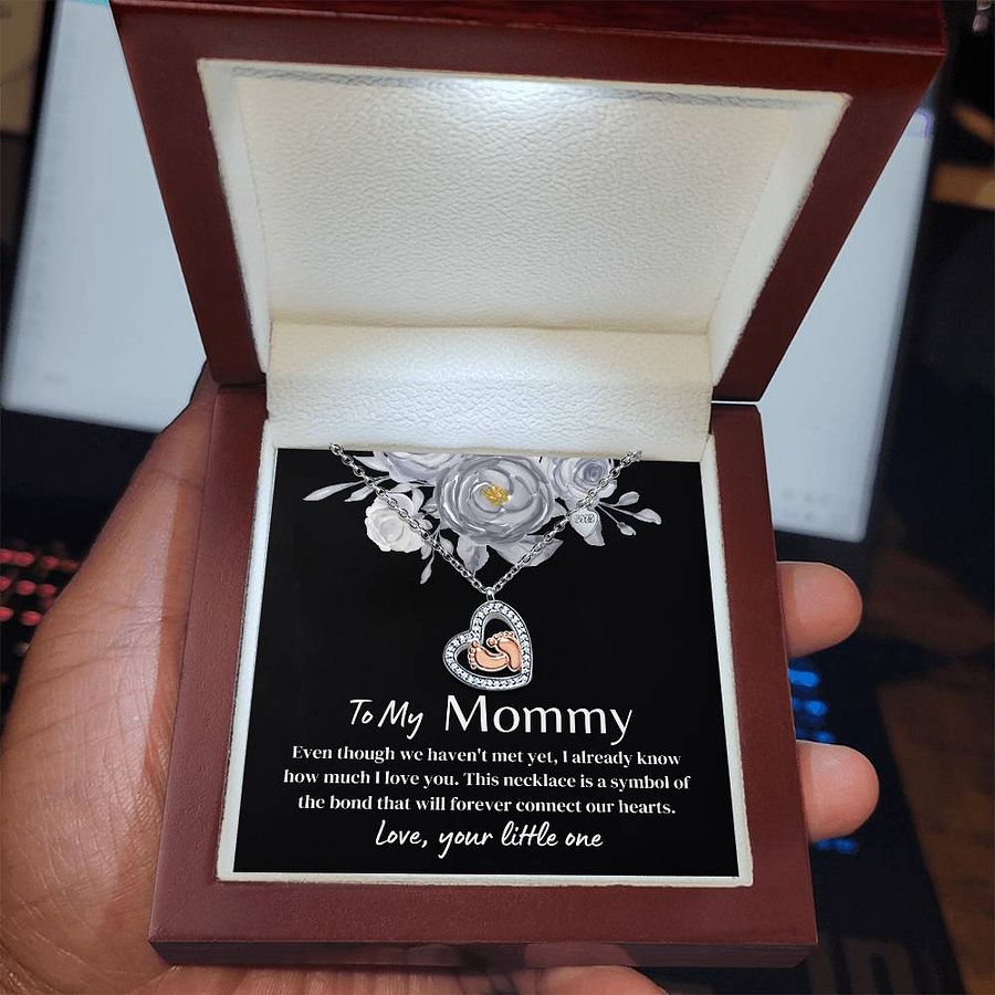 To My Mommy - Baby Feet Heart Necklace - Forever Connecting Our Hearts product image (5)
