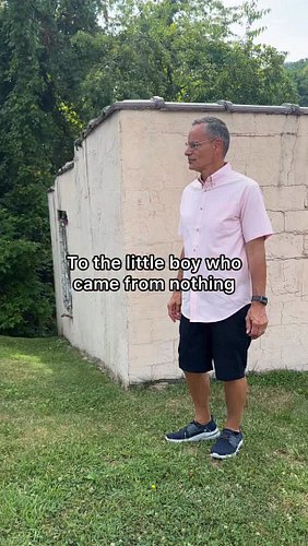 In honor of my 1 year anniversary of flying to space ❤️