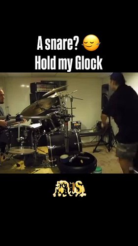 this is SO american 🤣 name the band! 🗣️ 
#metalmemes