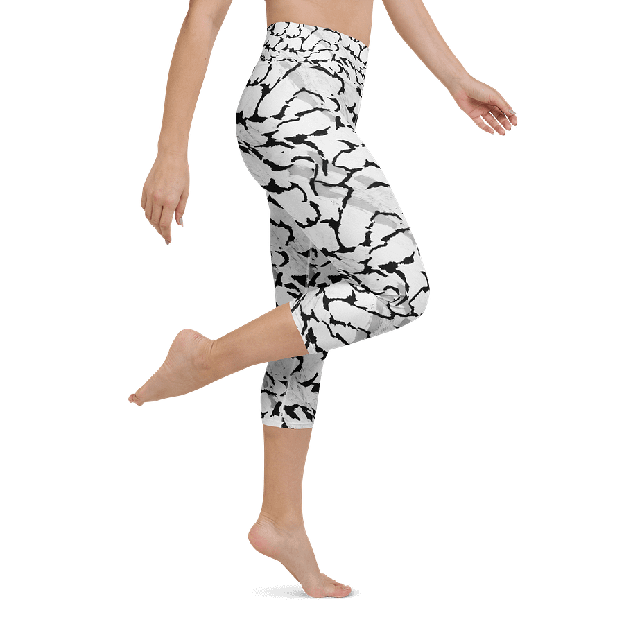 Black White Capri Leggings product image (1)