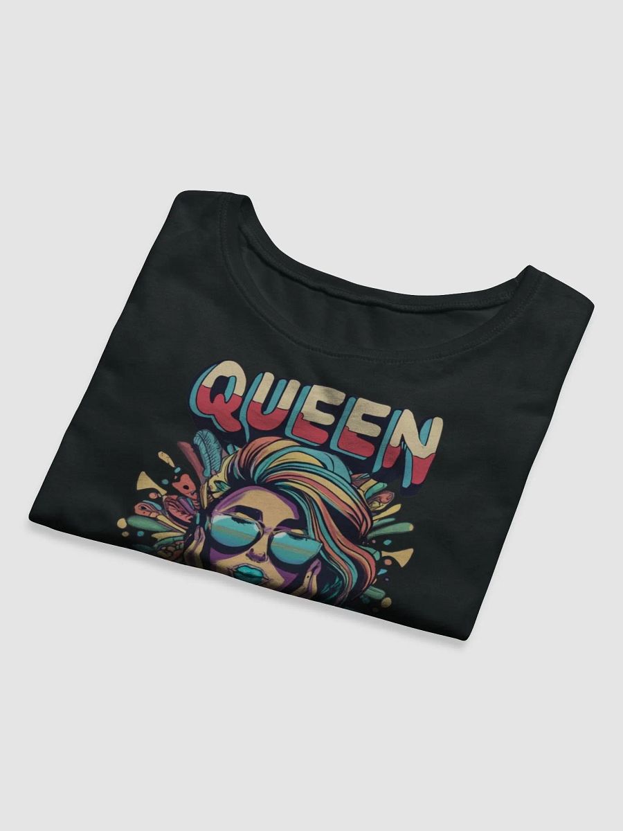Queen Azura Womans Cropped Tee product image (9)